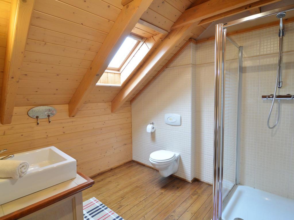 Affluent Chalet In Septon With Bubble Bath Villa Durbuy Eksteriør bilde